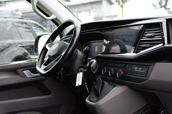 Volkswagen Transporter 2.0 TDI L1H1 30 Bulli MARGE! Virtual, Cruise, LED, Camera, 150pk, Sensoren, NAVI, Automaat, Multimedia, Uniek!