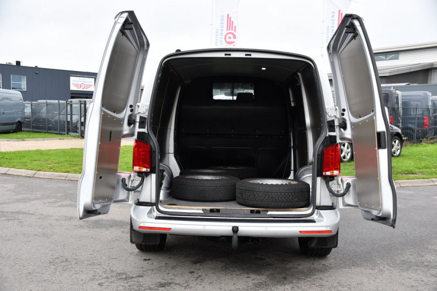 Volkswagen Transporter 2.0 TDI L1H1 30 Bulli MARGE! Virtual, Cruise, LED, Camera, 150pk, Sensoren, NAVI, Automaat, Multimedia, Uniek!