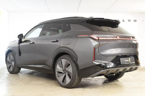 Lynk & Co 08 350PK Automaat More / Stoelventilatie / Massage / Adaptieve cruise control / Panoramadak / Stoelverwarming / Harman Kardon audio / Apple carplay / Parkeersensoren met 360 camera / Elektrische stoelen / BLIS