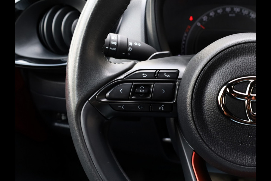 Toyota Aygo X 1.0 VVT-i S-CVT Envy | Automaat | Carplay | Clima |