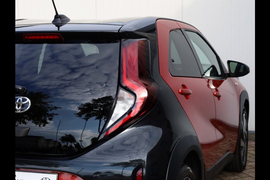 Toyota Aygo X 1.0 VVT-i S-CVT Envy | Automaat | Carplay | Clima |