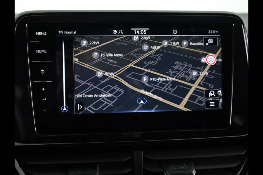 Volkswagen T-Roc 1.5 TSI R-Line 150 pk Automaat (DSG) | Verlengde garantie | Navigatie | Panoramadak | Trekhaak (afneembaar) | Parkeersensoren (Park assist) | Achteruitrijcamera | Black Style pakket | R-Line |