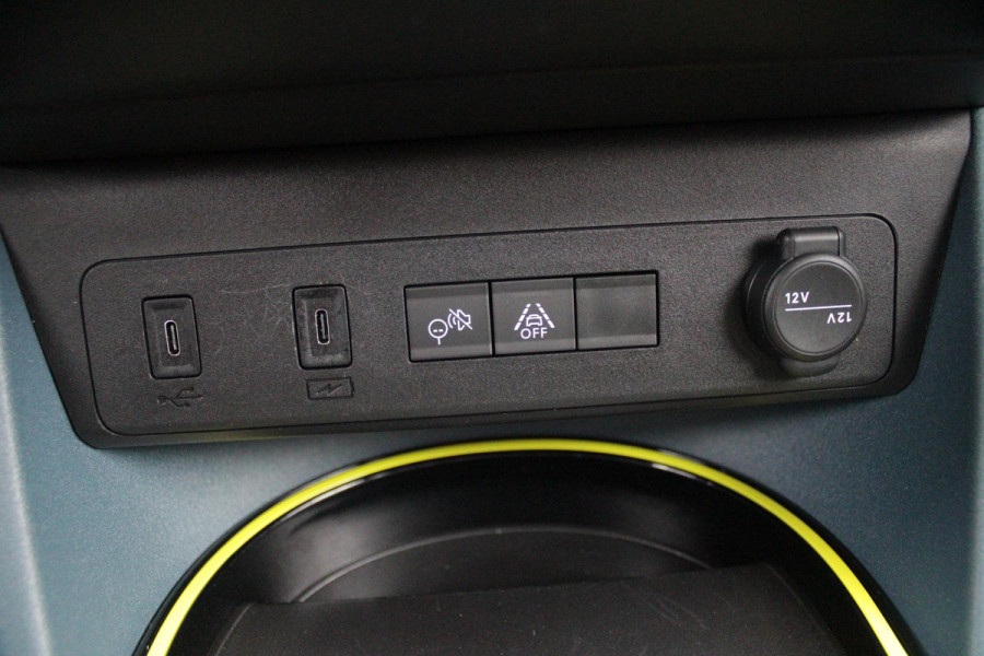 Fiat Grande Panda 1.2 Hybrid 110PK ICON STYLE | APPLE CARPLAY/ANDROID AUTO | CRUISE CONTROL | PARKEERSENSOREN ACHTER | LED KOPLAMPEN | LICHTMETALEN VELGEN 16" | DAB+ RADIO | EXTRA GETINTE ACHTERRUITEN || ELEKTRISCHE RAMEN VOOR / ACHTER | CENTRALEVERGRENDELING  MET AFSTANDBEDIENING | WIND GELEIDERS OP DE RAMEN RONDOM | DAKRAILS |
