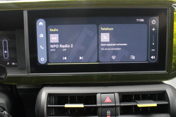 Fiat Grande Panda 1.2 Hybrid 110PK ICON STYLE | APPLE CARPLAY/ANDROID AUTO | CRUISE CONTROL | PARKEERSENSOREN ACHTER | LED KOPLAMPEN | LICHTMETALEN VELGEN 16" | DAB+ RADIO | EXTRA GETINTE ACHTERRUITEN || ELEKTRISCHE RAMEN VOOR / ACHTER | CENTRALEVERGRENDELING  MET AFSTANDBEDIENING | WIND GELEIDERS OP DE RAMEN RONDOM | DAKRAILS |