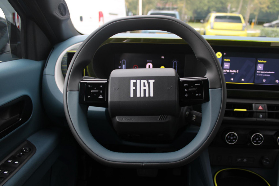 Fiat Grande Panda 1.2 Hybrid 110PK ICON STYLE | APPLE CARPLAY/ANDROID AUTO | CRUISE CONTROL | PARKEERSENSOREN ACHTER | LED KOPLAMPEN | LICHTMETALEN VELGEN 16" | DAB+ RADIO | EXTRA GETINTE ACHTERRUITEN || ELEKTRISCHE RAMEN VOOR / ACHTER | CENTRALEVERGRENDELING  MET AFSTANDBEDIENING | WIND GELEIDERS OP DE RAMEN RONDOM | DAKRAILS |
