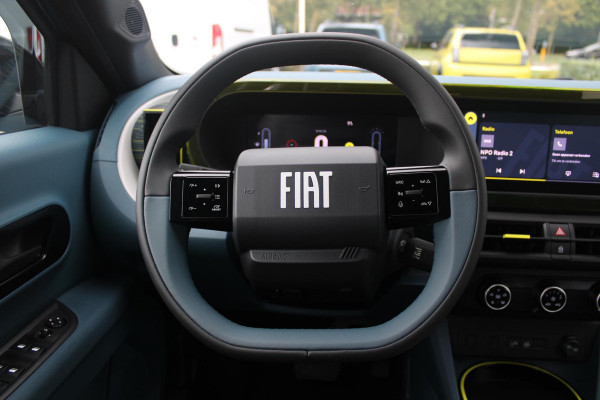Fiat Grande Panda 1.2 Hybrid 110PK ICON STYLE | APPLE CARPLAY/ANDROID AUTO | CRUISE CONTROL | PARKEERSENSOREN ACHTER | LED KOPLAMPEN | LICHTMETALEN VELGEN 16" | DAB+ RADIO | EXTRA GETINTE ACHTERRUITEN || ELEKTRISCHE RAMEN VOOR / ACHTER | CENTRALEVERGRENDELING  MET AFSTANDBEDIENING | WIND GELEIDERS OP DE RAMEN RONDOM | DAKRAILS |