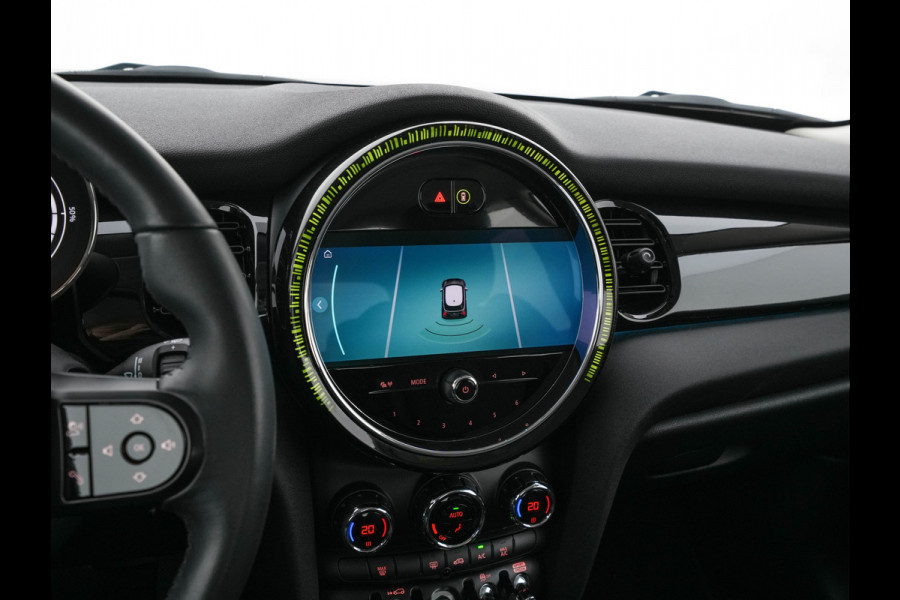 MINI Electric MINI Yours 33 kWh [3-Fase-11kW] {SoH-96%} (INCL-BTW) Aut. *HEATPUMP | LEATHER-ALCANTARA | FULL-LED | NAVI-FULLMAP | SPORTSEATS | AMBIENTLIGHT | DIGI-COCKPIT | DAB+ | ECC | PDC | CRUISE | 16''ALU*