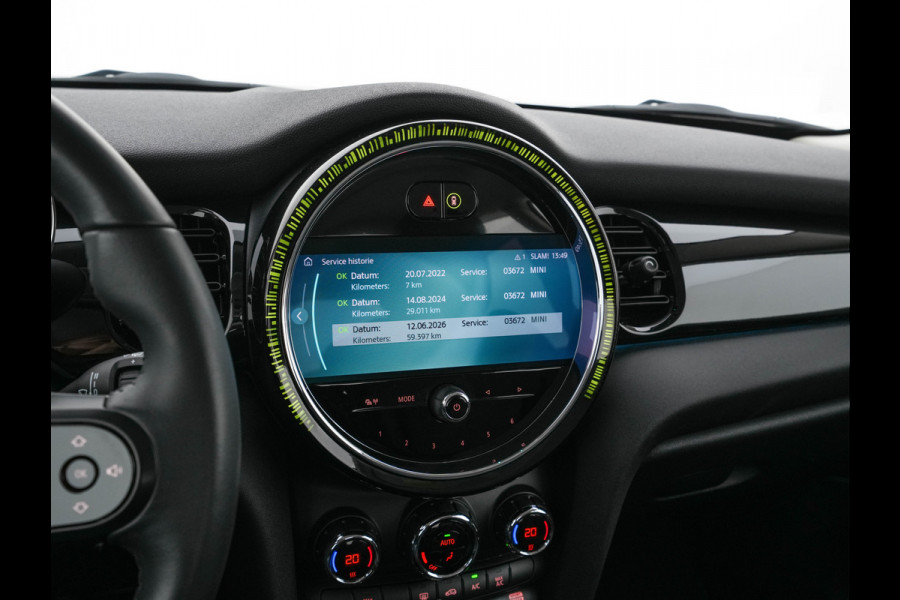 MINI Electric MINI Yours 33 kWh [3-Fase-11kW] {SoH-96%} (INCL-BTW) Aut. *HEATPUMP | LEATHER-ALCANTARA | FULL-LED | NAVI-FULLMAP | SPORTSEATS | AMBIENTLIGHT | DIGI-COCKPIT | DAB+ | ECC | PDC | CRUISE | 16''ALU*