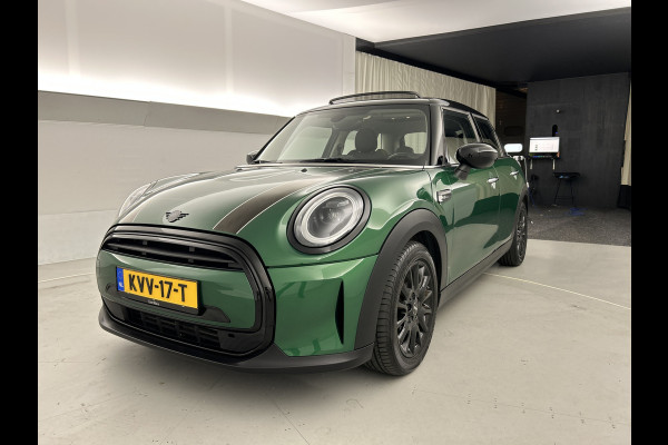 MINI 5-deurs 1.5 Cooper Camden /Panodak/Leder/Carplay/Cruise control
