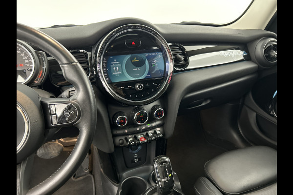 MINI 5-deurs 1.5 Cooper Camden /Panodak/Leder/Carplay/Cruise control