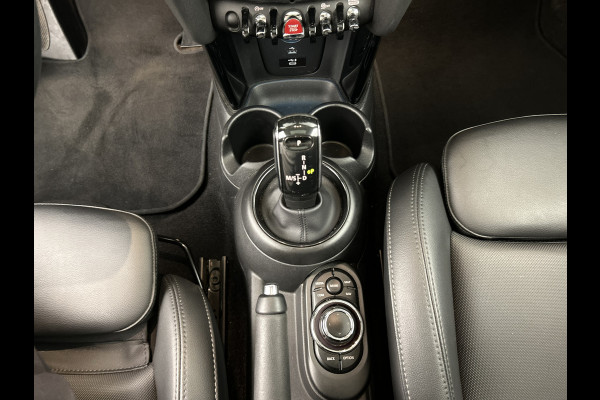 MINI 5-deurs 1.5 Cooper Camden /Panodak/Leder/Carplay/Cruise control