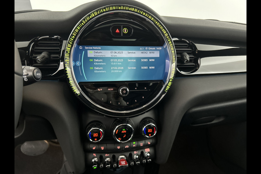 MINI 3-deurs 1.5 Cooper MINI Classic /Panodak/HUD/Cruise/stoelV/Keyless
