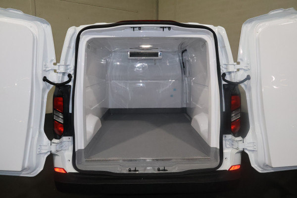 Ford Transit Custom 2.0 TDci 136pk L2 H1 Trend Koelwagen