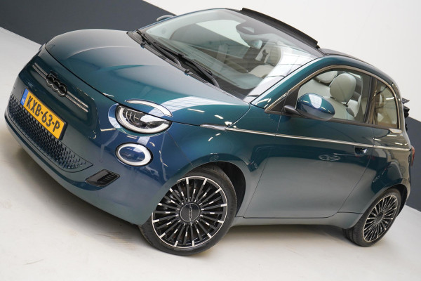 Fiat 500E Cabrio La Prima 42 kWh SoH 94,9% | Leder | Stoelverwarming | Lm velgen | Navigatie | Carplay