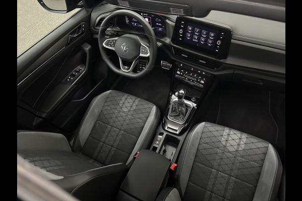 Volkswagen T-Roc 1.5 TSI R-Line | Panorama | IQ-Light | ACC | Black-Line | Keyless-Entry | 19 inch | Carplay | Stuurverwarming | Dodehoek | Virtual-Cockpit | Stoelverwarming | Leder Dashboard | Climate Control | Autom. Parkeren | Autom. Achterklep | Draadloos Laden |