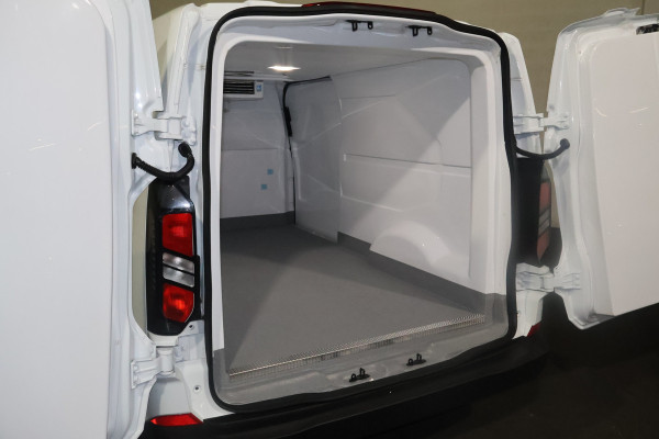 Ford Transit Custom 2.0 TDci 136pk L2 H1 Trend Koelwagen