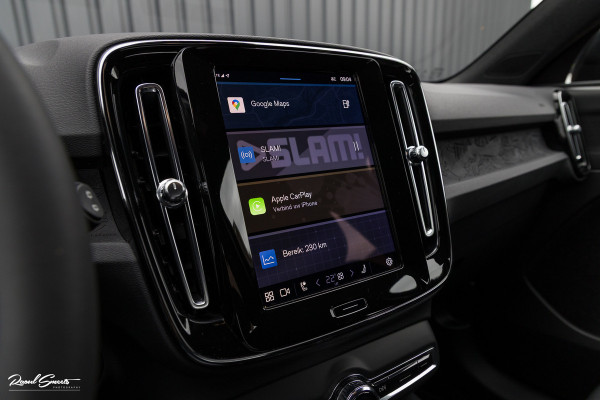 Volvo XC40 Recharge Plus 70 kWh | Adaptieve cruise | Blis | Full LED |