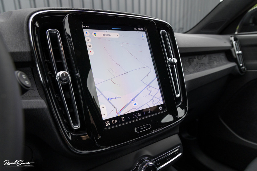 Volvo XC40 Recharge Plus 70 kWh | Adaptieve cruise | Blis | Full LED |