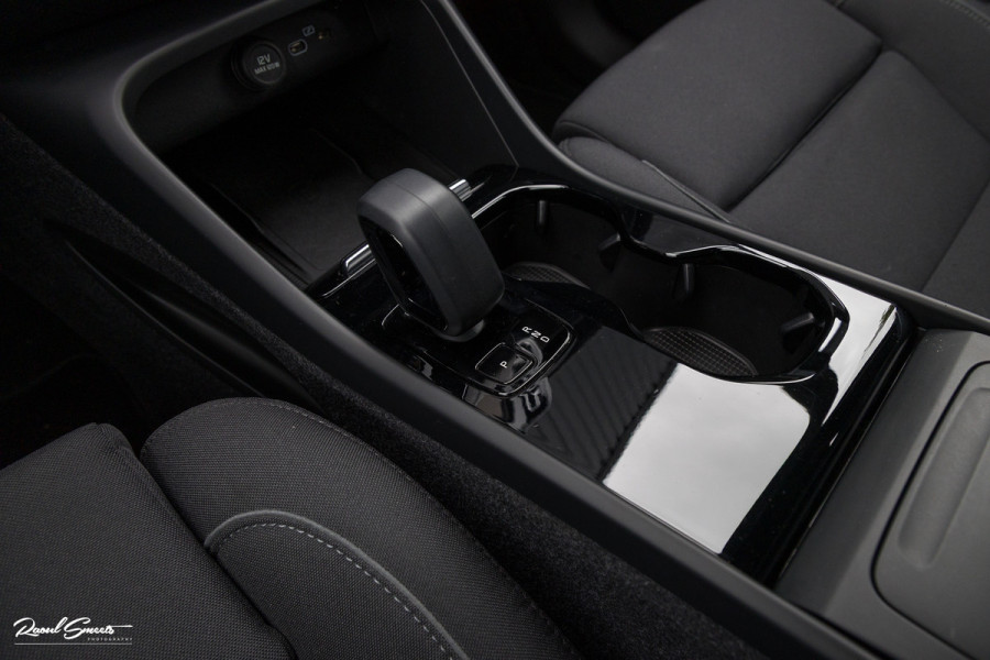 Volvo XC40 Recharge Plus 70 kWh | Adaptieve cruise | Blis | Full LED |