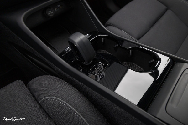 Volvo XC40 Recharge Plus 70 kWh | Adaptieve cruise | Blis | Full LED |