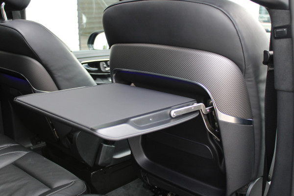 Mercedes-Benz V-Klasse 300d / AMG / Exclusive / DC / 4-matic / Luchtvering / Pano / Elec Stoelen / Burmester / Vol Opties / NIEUWSTAAT.