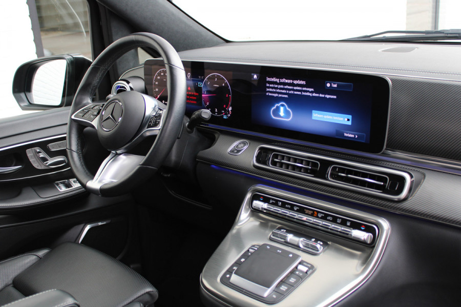 Mercedes-Benz V-Klasse 300d / AMG / Exclusive / DC / 4-matic / Luchtvering / Pano / Elec Stoelen / Burmester / Vol Opties / NIEUWSTAAT.