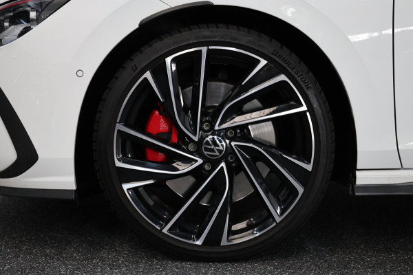 Volkswagen Golf 2.0 TSI GTI 245+PK LED+IQ/PANO/HALF LEDER+S.VERWARMING/19"/LINE/ACC/ECC/12 MND GARANTIE!
