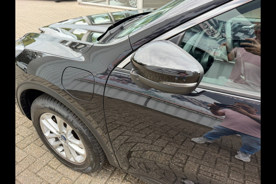 Ford Kuga 2.5 PHEV 225 Pk | Titanium | Navigatie |Cruise |Camera | Clima | Help display | Side assist.