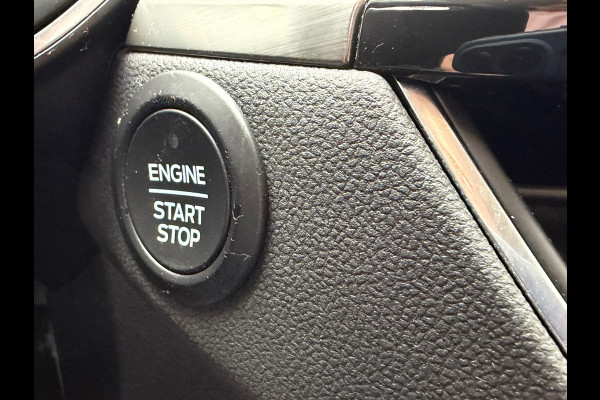 Ford Kuga 2.5 PHEV 225 Pk | Titanium | Navigatie |Cruise |Camera | Clima | Help display | Side assist.