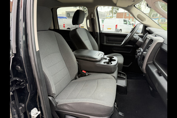 Dodge Ram 1500 CLASSIC 4x4 / Prins LPG / luchtvering achter / trekhaak 3500 kg / 5 persoons / lease vanaf € 619 / cruise en climate control / navigatie / vaste prijs rijklaar € 37.750 ex btw