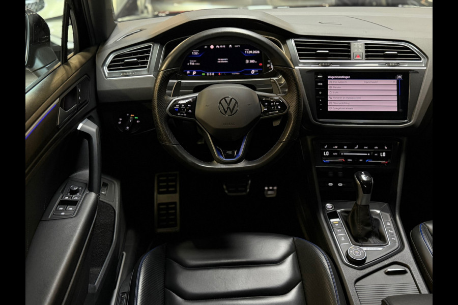 Volkswagen Tiguan 2.0 TSI R 4Motion PANO|AKRA|MEMORY|KEYLESS|TREKHAAK|IQ LIGHTS|VIRTUAL|CARPLAY|SFEERVERLICHTING|320PK|BOMVOL!