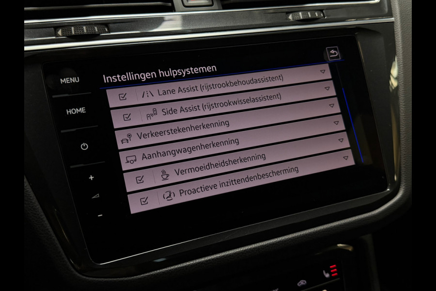 Volkswagen Tiguan 2.0 TSI R 4Motion PANO|AKRA|MEMORY|KEYLESS|TREKHAAK|IQ LIGHTS|VIRTUAL|CARPLAY|SFEERVERLICHTING|320PK|BOMVOL!