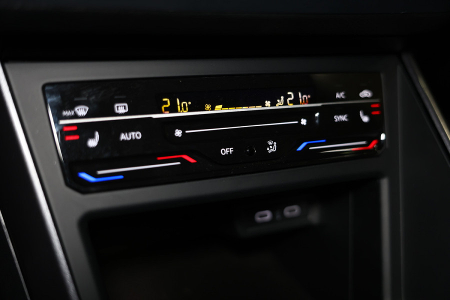 Volkswagen Polo 1.0 TSI Polo CARPLAY NAVI CLIMA CRUISE PDC DAB STOELVW LANE/FRONT ASS '22