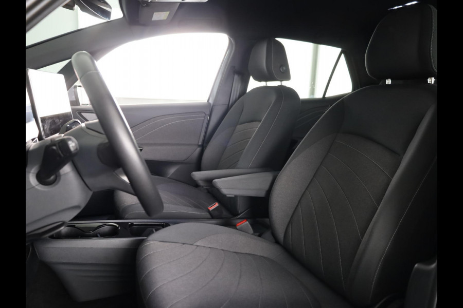 Volkswagen ID.3 Pro Business 59 kWh 204 pk | SOH 98% | Navigatie | Parkeersensoren (Park assist) | Achteruitrijcamera | Keyless | Matrix LED koplampen |