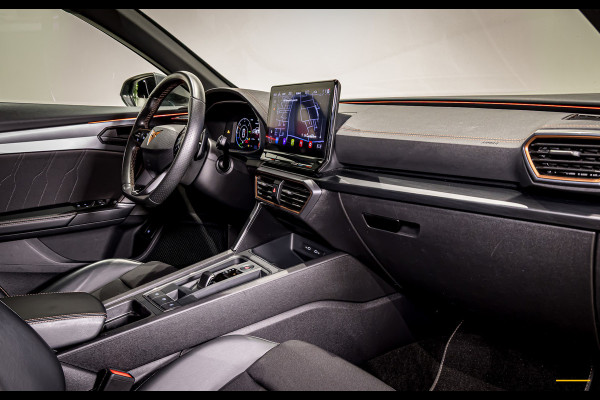 CUPRA Formentor 1.4 e-Hybrid Business|CarPlay|Airco|P sensoren