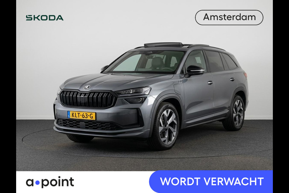 Škoda Kodiaq 1.5 TSI PHEV Sportline Business 204 pk Automaat | Verlengde garantie | Navigatie | Panoramadak | Trekhhaak (wegklapbaar) | Parkeersensoren | Achteruitrijcamera | Stoelverwarming v/a |