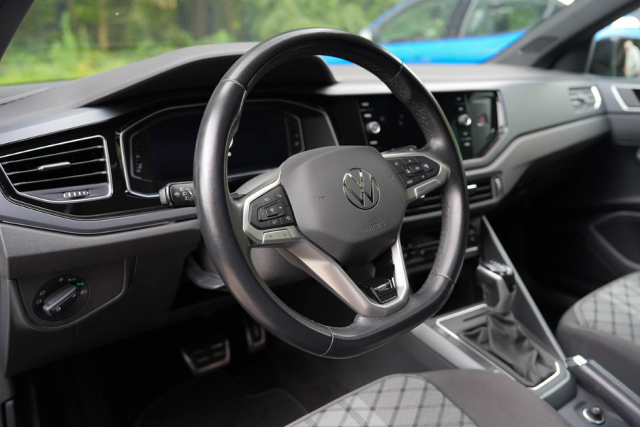 Volkswagen Polo 1.0 TSI R-Line | Panorama | ACC | Carplay | Camera | IQ Light