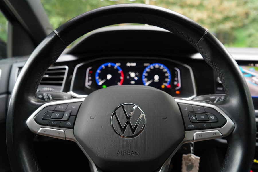 Volkswagen Polo 1.0 TSI R-Line | Panorama | ACC | Carplay | Camera | IQ Light