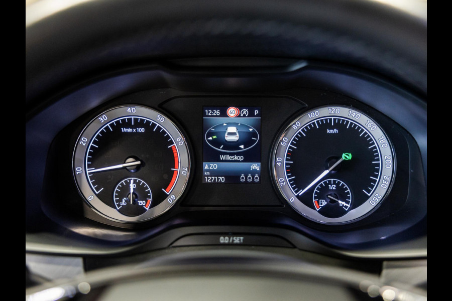 Škoda Kodiaq 1.5 TSI Business Edition / 150pk / Achteruitrij camera / Dodehoek assistent /