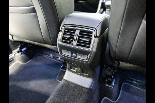 Škoda Kodiaq 1.5 TSI Business Edition / 150pk / Achteruitrij camera / Dodehoek assistent /