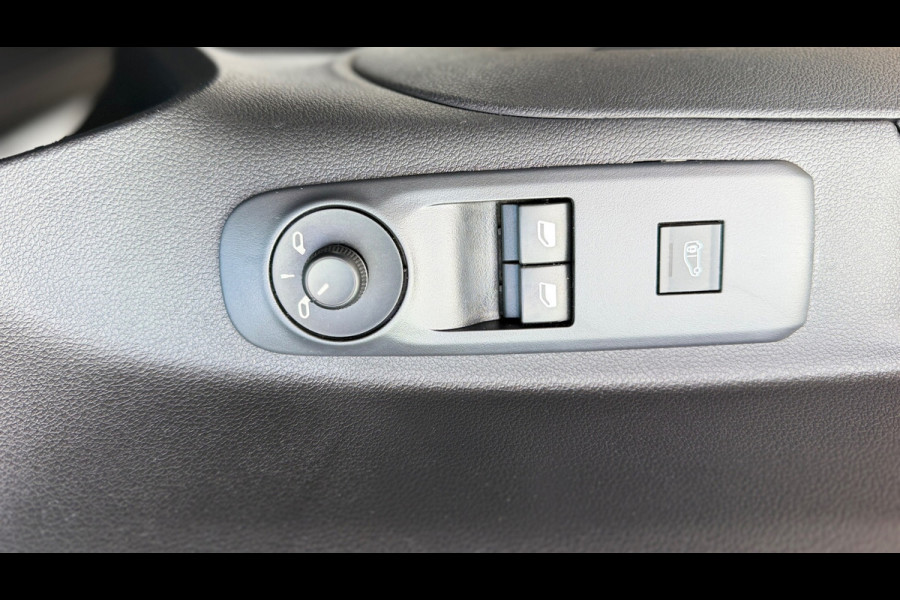 Opel Combo 1.5D L2H1 EDITION APPLE CARPLAY AIRCO/ECC NAVIGATIE PDC