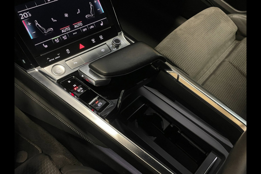 Audi e-tron E-Tron Quattro|BLACK EDITION|91% SOH|S-LINE|PANORAMADAK|1/2 LEDER|ACC|APPLE CARPLAY|STOELVERWARM.|MEMORY|NAP|NL-AUTO|
