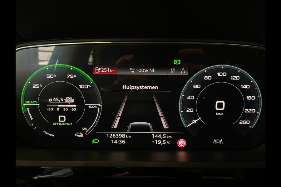 Audi e-tron E-Tron Quattro|BLACK EDITION|91% SOH|S-LINE|PANORAMADAK|1/2 LEDER|ACC|APPLE CARPLAY|STOELVERWARM.|MEMORY|NAP|NL-AUTO|