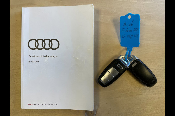 Audi e-tron E-Tron Quattro|BLACK EDITION|91% SOH|S-LINE|PANORAMADAK|1/2 LEDER|ACC|APPLE CARPLAY|STOELVERWARM.|MEMORY|NAP|NL-AUTO|