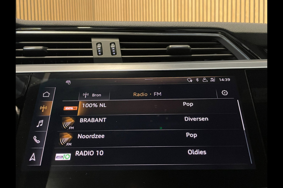 Audi e-tron E-Tron Quattro|BLACK EDITION|91% SOH|S-LINE|PANORAMADAK|1/2 LEDER|ACC|APPLE CARPLAY|STOELVERWARM.|MEMORY|NAP|NL-AUTO|