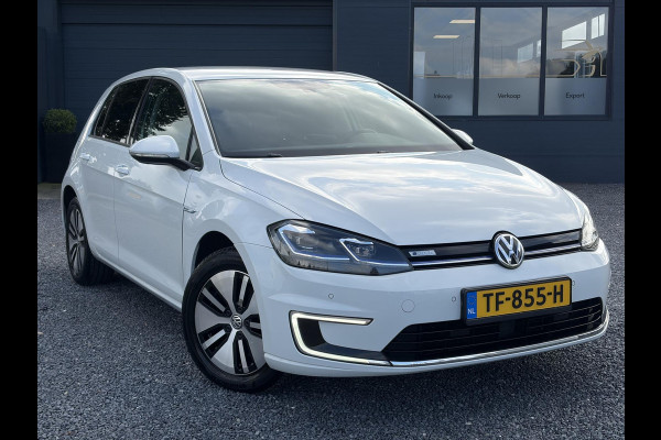 Volkswagen e-Golf ✓SOH 84,55%✓Carplay✓Navi✓LED✓Clima✓Cruise✓Pdc V+A✓Lm velgen✓N.A.P✓Apk tot 07-2027