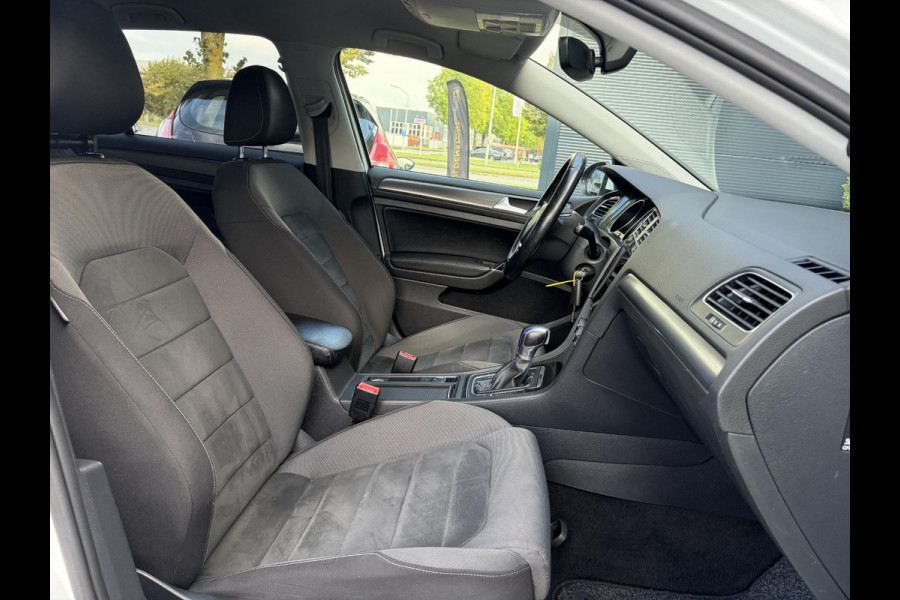 Volkswagen e-Golf ✓SOH 84,55%✓Carplay✓Navi✓LED✓Clima✓Cruise✓Pdc V+A✓Lm velgen✓N.A.P✓Apk tot 07-2027