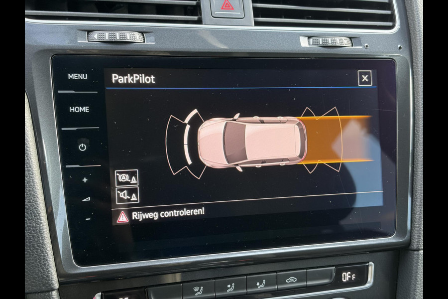 Volkswagen e-Golf ✓SOH 84,55%✓Carplay✓Navi✓LED✓Clima✓Cruise✓Pdc V+A✓Lm velgen✓N.A.P✓Apk tot 07-2027
