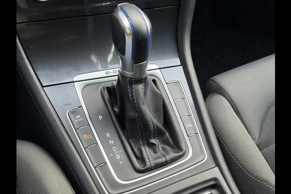 Volkswagen e-Golf ✓SOH 84,55%✓Carplay✓Navi✓LED✓Clima✓Cruise✓Pdc V+A✓Lm velgen✓N.A.P✓Apk tot 07-2027