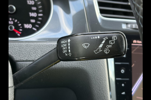 Volkswagen e-Golf ✓SOH 84,55%✓Carplay✓Navi✓LED✓Clima✓Cruise✓Pdc V+A✓Lm velgen✓N.A.P✓Apk tot 07-2027